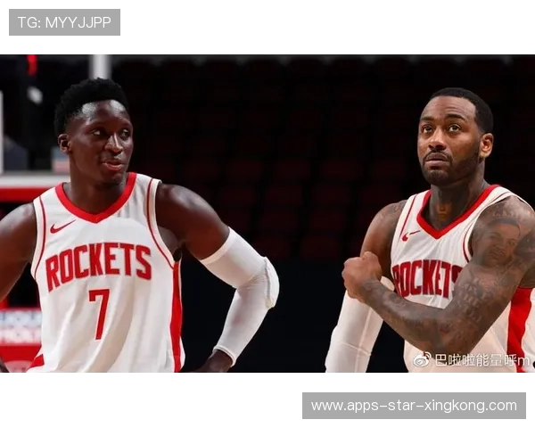 火箭新秀连续贡献两记大帽